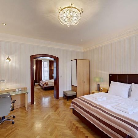 קטוביץ Apartamenty Tessa Jagiellonska מראה חיצוני תמונה