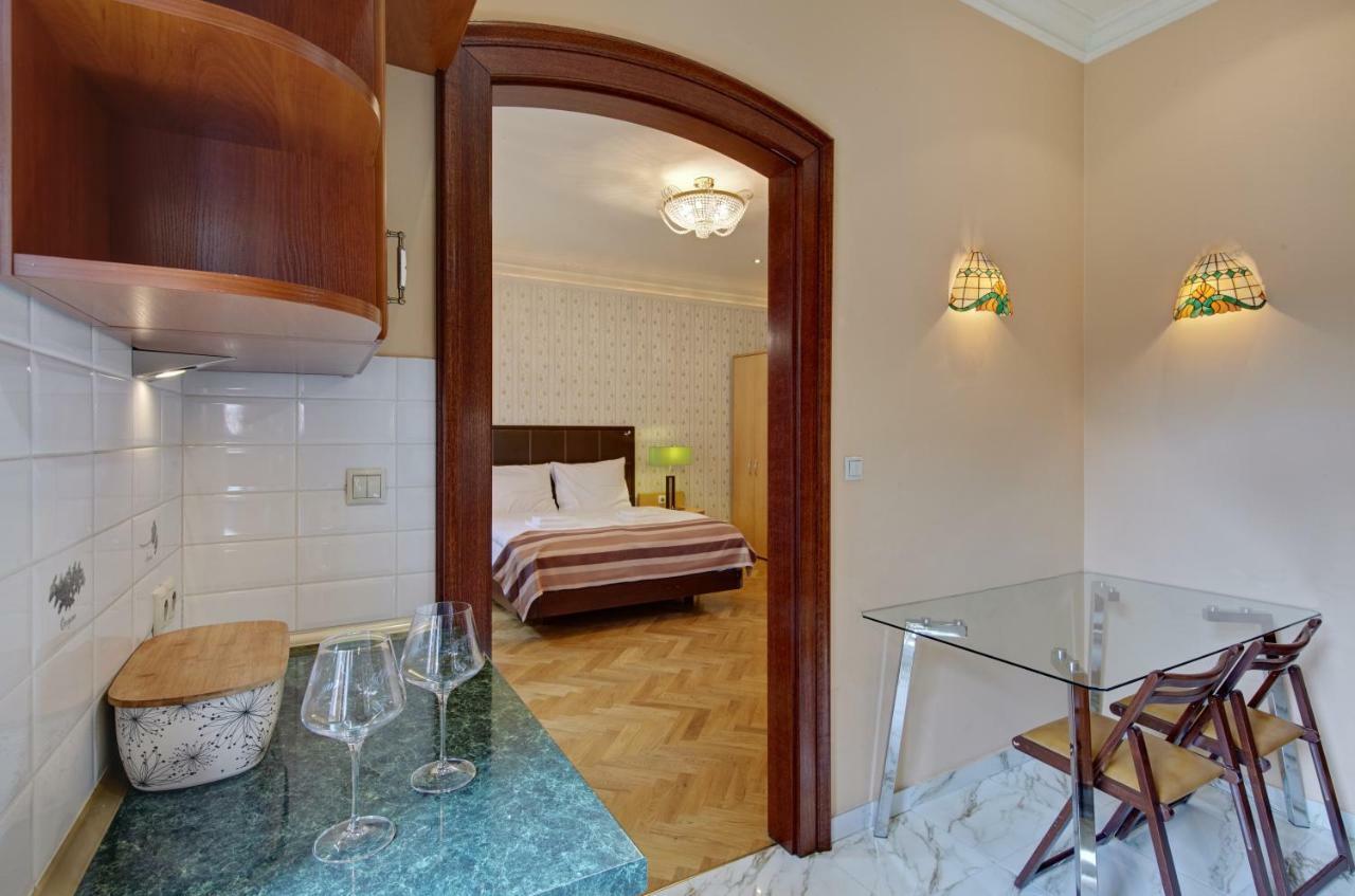 קטוביץ Apartamenty Tessa Jagiellonska מראה חיצוני תמונה