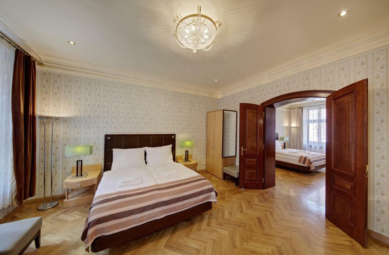 קטוביץ Apartamenty Tessa Jagiellonska מראה חיצוני תמונה