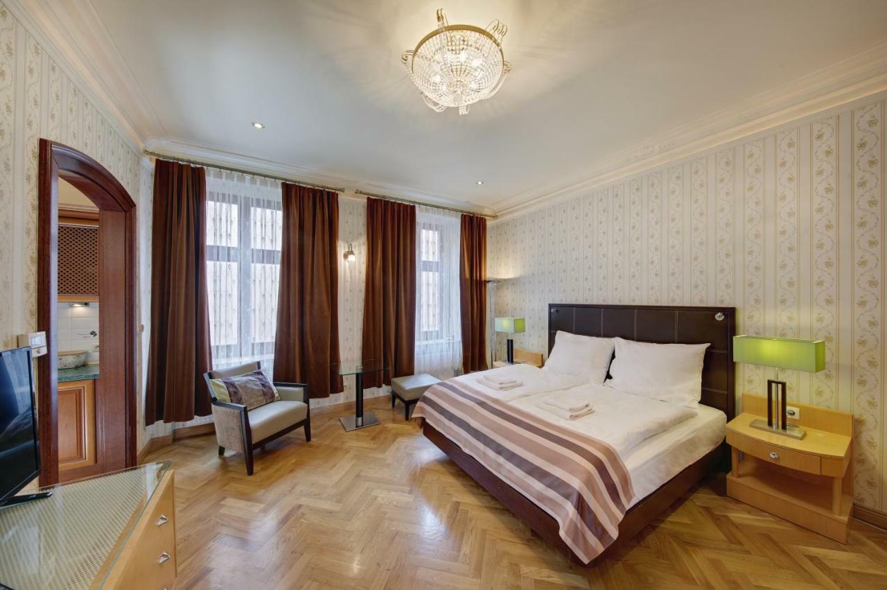 קטוביץ Apartamenty Tessa Jagiellonska מראה חיצוני תמונה