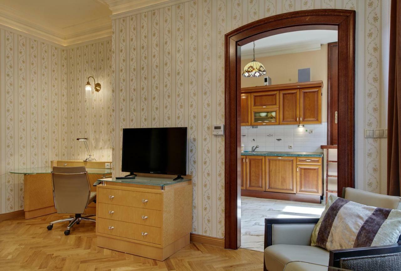 קטוביץ Apartamenty Tessa Jagiellonska מראה חיצוני תמונה