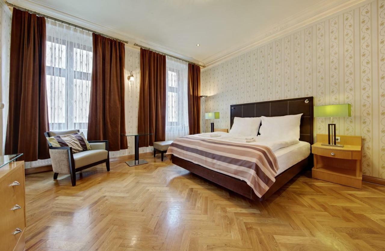 קטוביץ Apartamenty Tessa Jagiellonska מראה חיצוני תמונה