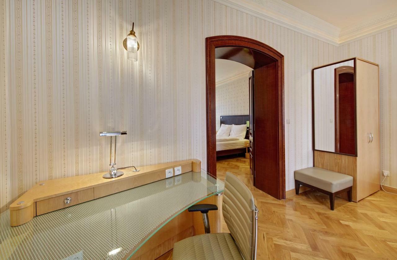 קטוביץ Apartamenty Tessa Jagiellonska מראה חיצוני תמונה