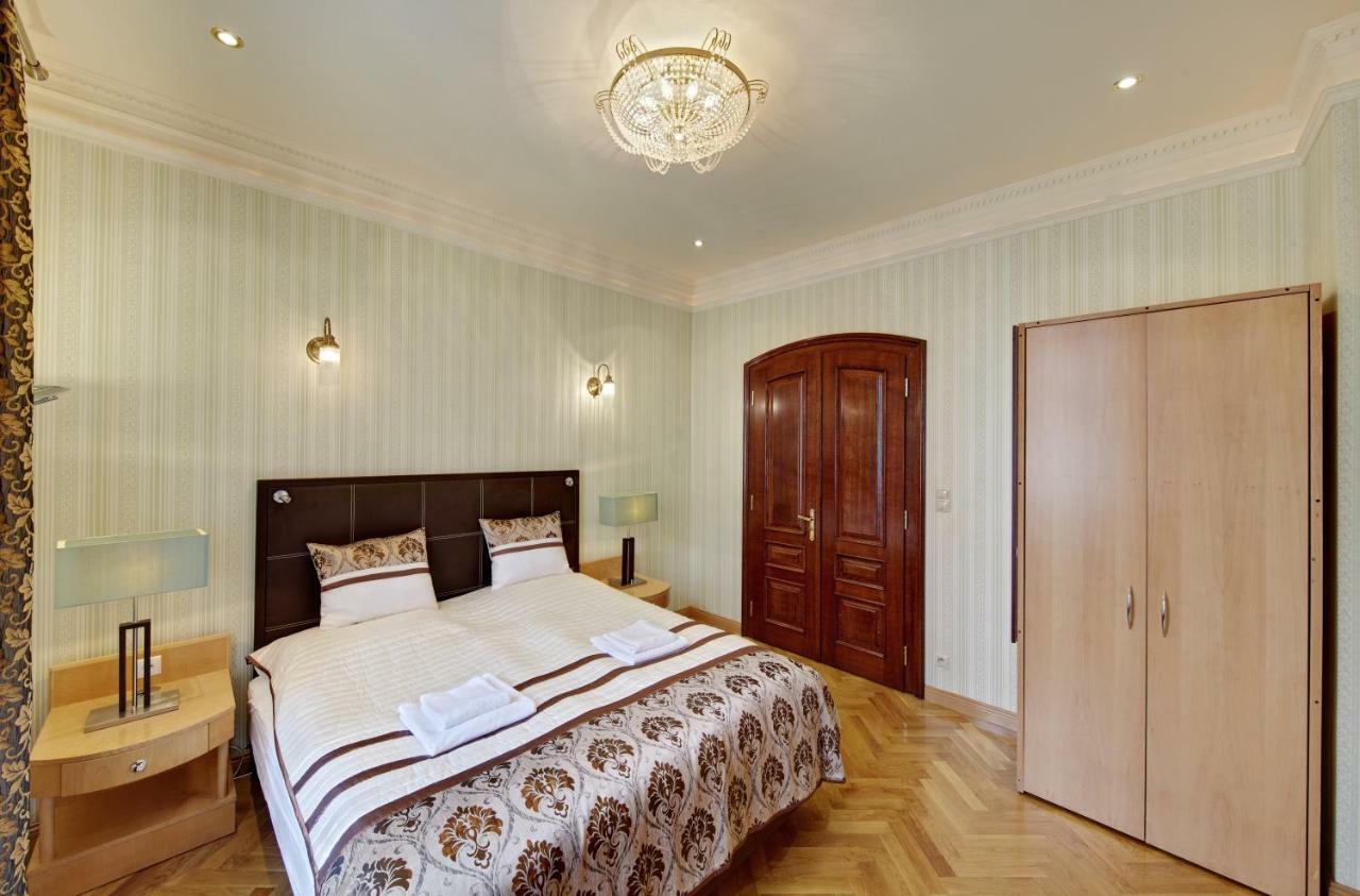 קטוביץ Apartamenty Tessa Jagiellonska מראה חיצוני תמונה